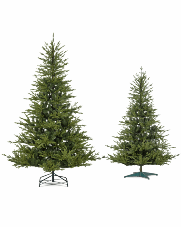 Naturtro kunstigt juletræ med tynde fine grene i pe
