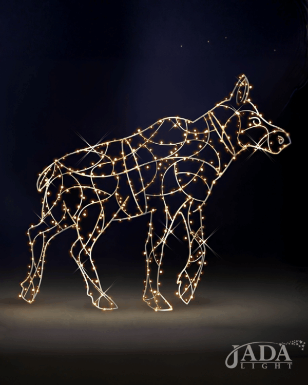 Lysende elgungemotiv med JadaLight PRO varm hvid LED med åben aluminiumskonstruktion, vist på mørk blå baggrund som dekorativ motiv til stemningsfuld og elegant udsmykning.