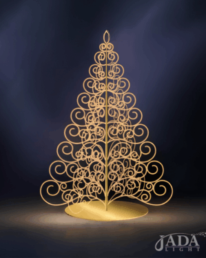Guld juletræ med dekorativt krøllet tråddesign, varm belysning og rund fod, fotograferet mod mørk baggrund til elegant og stemningsfuld juleudsmykning indendørs.