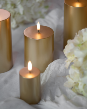 Uyuni pillar candles gold